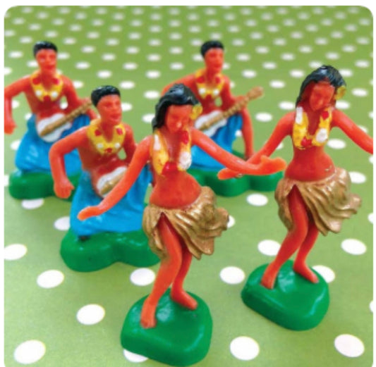 Hula figurine